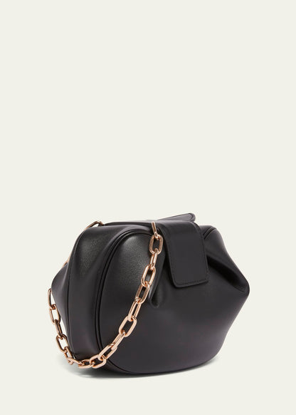 Kleine Clutch aus weichem Lammleder mit Messingkette und Magnetklappe